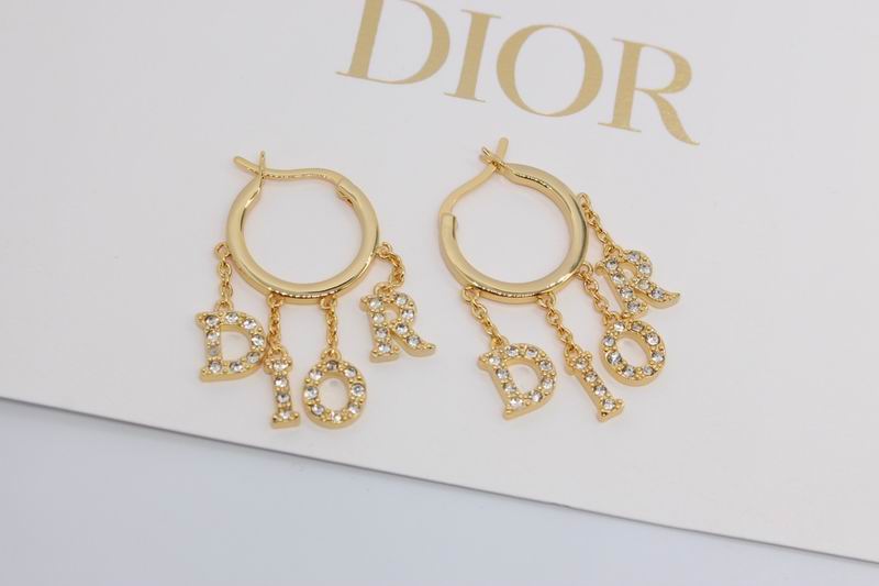Dior Earring 04lyr419